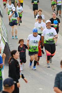 BIB: 599
                            <button type="button" onclick="openModal(3554870)" class="btn btn-primary btn-sm float-right btn-popup" data-toggle="modal" data-target=".modal-high-quality">
                        <i class="fas fa-shopping-cart"></i> Add to Cart
                    </button>
                                            <button type="button" onclick="isThisMe(3554870, true)" class="btn btn-success btn-sm float-right btn-popup btn-isme hidden" data-toggle="tooltip" data-placement="bottom" title="นี่คือรูปของคุณใช่ไหม คลิกที่นี่เพื่อเอาเข้าอัลบั้ม">
                        <i class="fas fa-plus"></i> Add to album
                    </button>
                    <button type="button" onclick="isThisMe(3554870, false)" class="btn btn-warning btn-sm float-right btn-popup btn-isnotme hidden">
                        <i class="fas fa-ban"></i> Remove from album
                    </button>